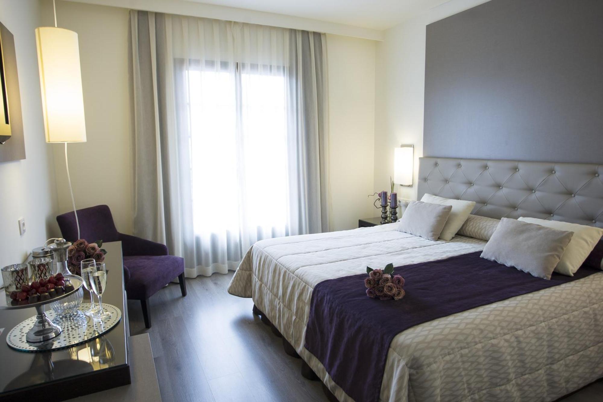 Hotel Complejo Paris Illescas Exterior photo