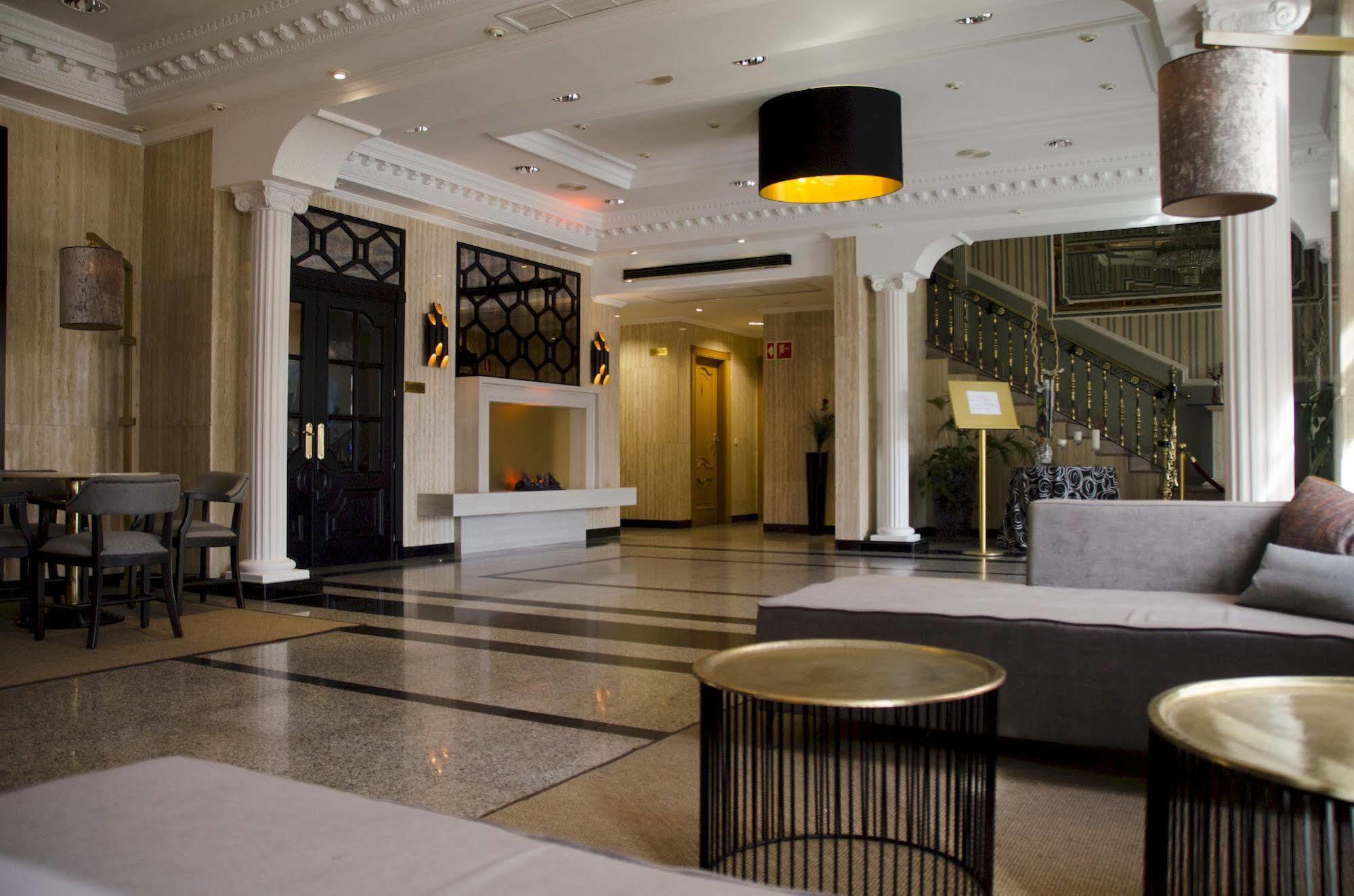 Hotel Complejo Paris Illescas Exterior photo
